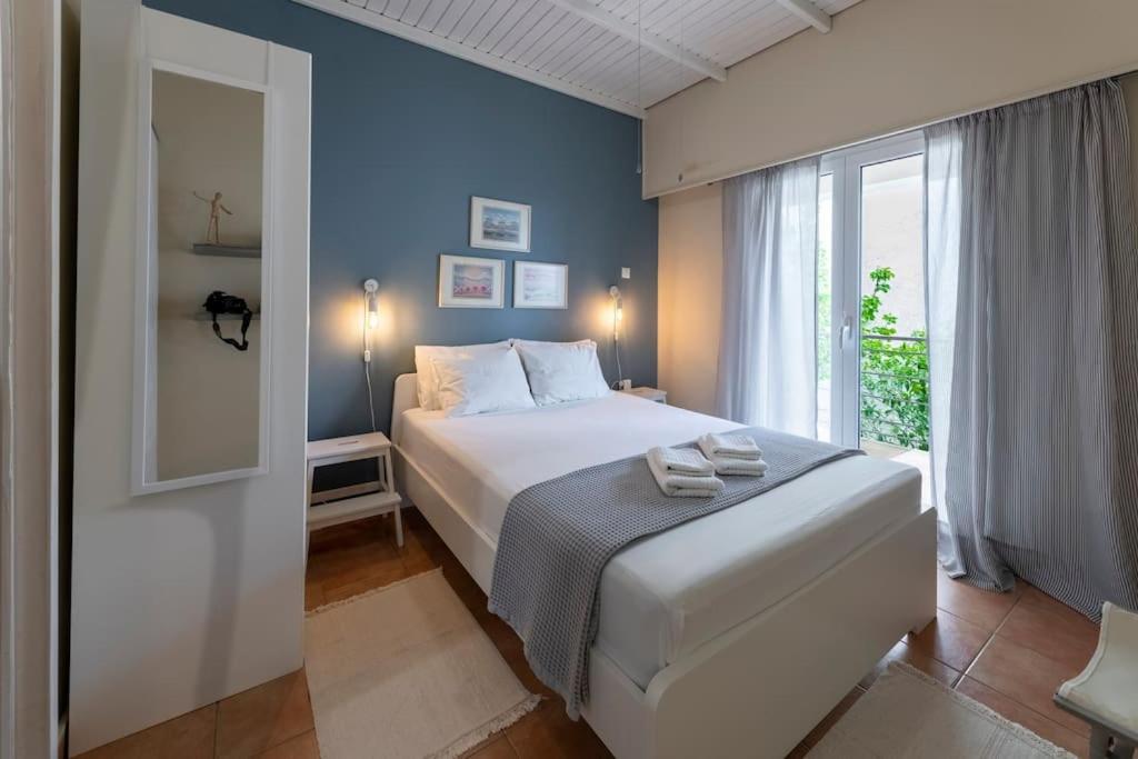 Cosy House Near The Airport And The Beach Porto Rafti Exterior photo