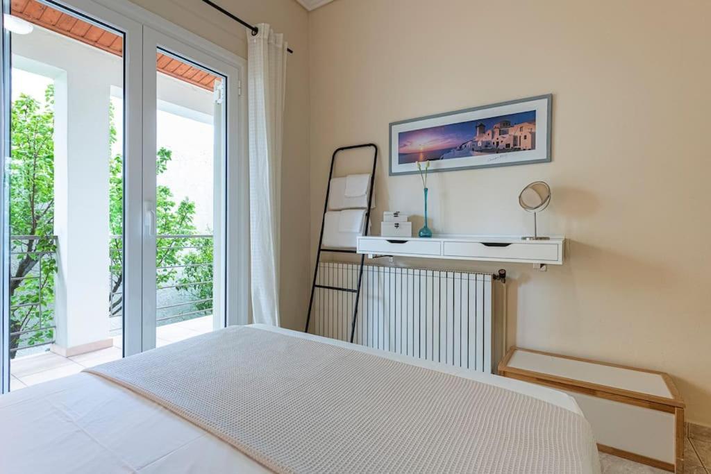 Cosy House Near The Airport And The Beach Porto Rafti Exterior photo